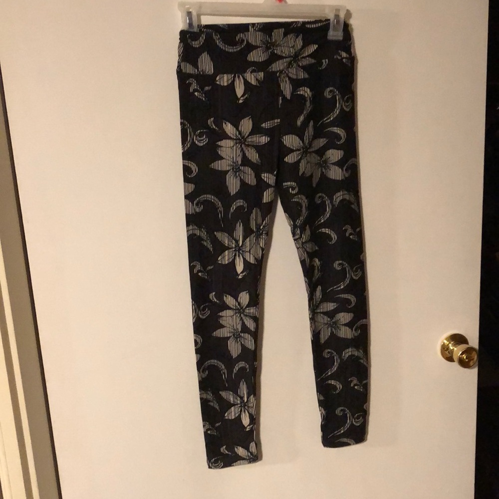 LuLaRoe leggings